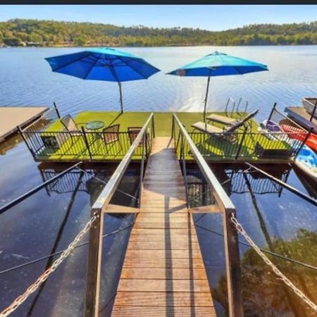 Rumah Surgah On Lake Bennett Villa Exterior photo